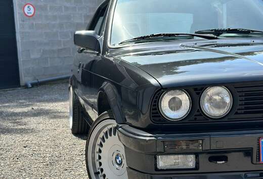 BMW 325i