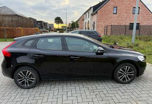Volvo V40 T2 Momentum