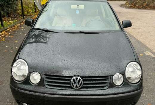 Volkswagen Polo 1.4i 16v Base