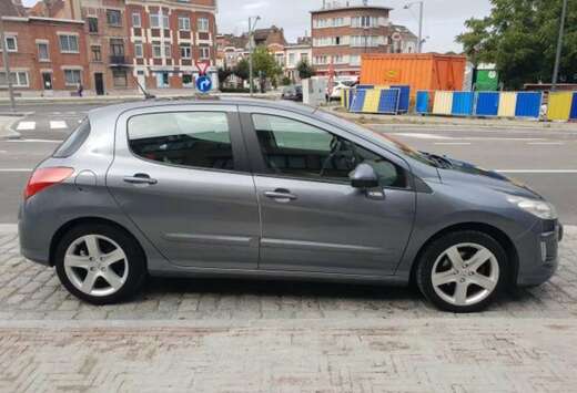 Peugeot 2.0 HDi Premium Pack FAP full option