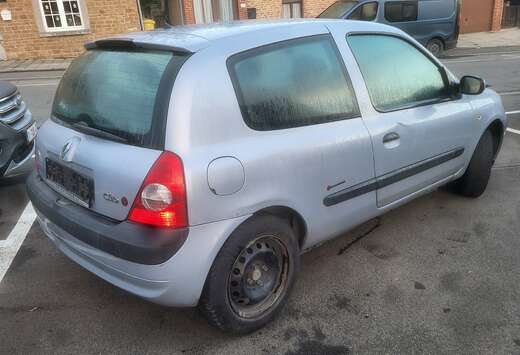 Renault 1.2i Community