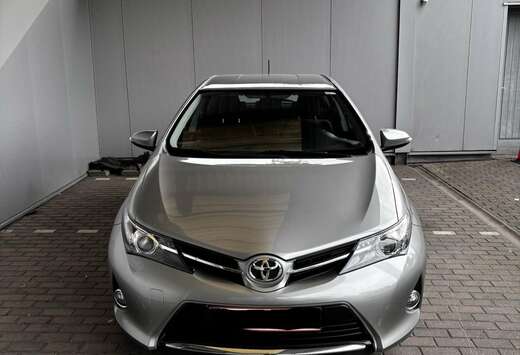Toyota 1.6i Comfort CVT