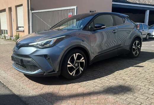 Toyota C-HR Hybrid 2.0i VVT-i C-Lub E-CVT 12 mois de  ...