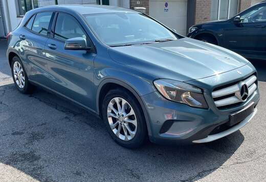 Mercedes-Benz GLA 200 d 4-Matic 1 ER PROPRIETAIRE CAR ...