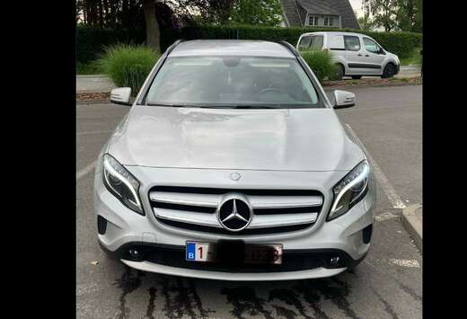 Mercedes-Benz CLA 200