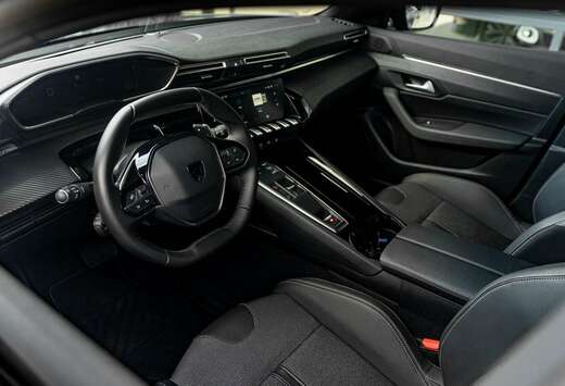 Peugeot SW  130 PK  Automaat  a. Camera  Navi  Rij...