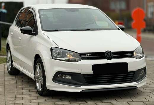 Volkswagen 1.2i R-LINE  CARPLAY  CRUISE CTRL  P.SENS