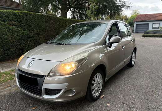 Renault 2.0i Dynamique