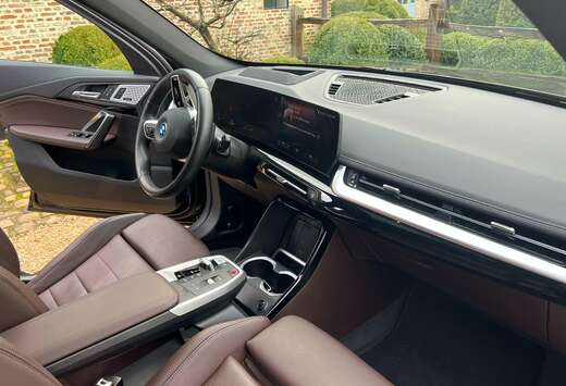 BMW iX1 xDrive30 M Sportpaket