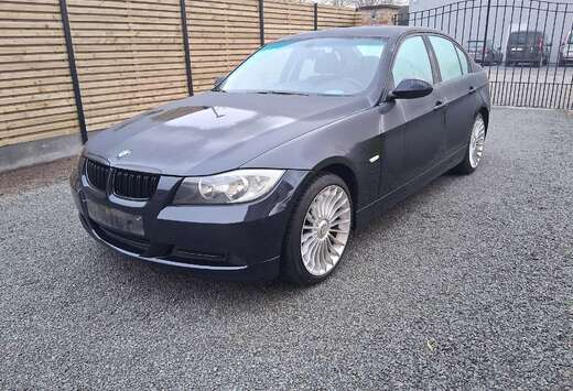 BMW 318i