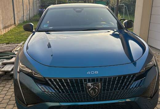 Peugeot Plug-In Hybrid 225 e-EAT8 GT