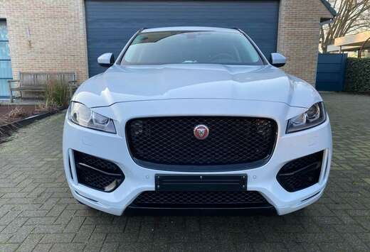 Jaguar F-Pace AWD R-Sport Gekeurd