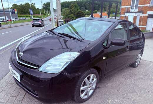 Toyota Prius Hybrid 1.5i VVT-i 16v THS Sol