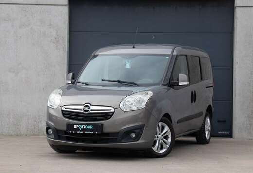 Opel ROLSTOELWAGEN 2+11.6 MT6 120PKSENSORENAIRCO