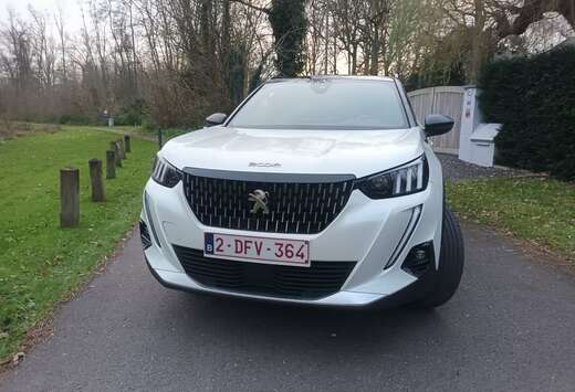 Peugeot 2008 PureTech 130 GT