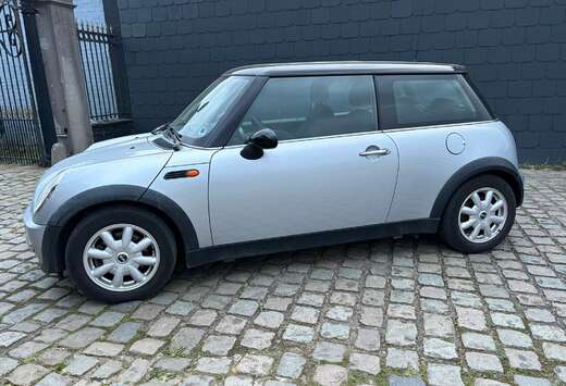 MINI Mini 1.6i 16v Cooper