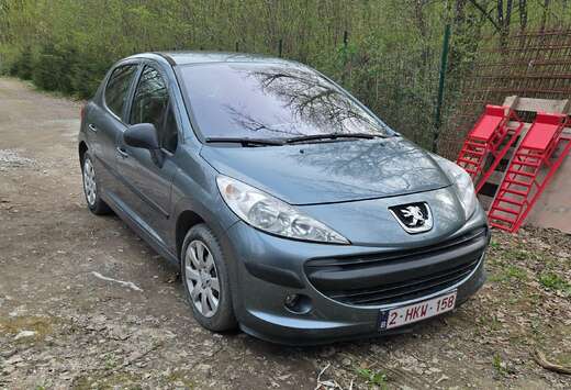 Peugeot 1.4i 16v Premium Pack