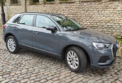 Audi Q3 PHEV 45 TFSIe Attraction S tron.(180 kW)