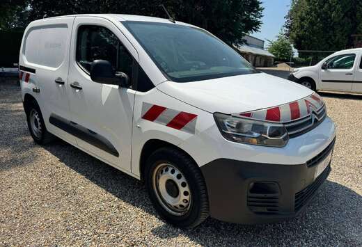 Citroen 1.6 100cv GRIP 3 Places/GPS/Carplay/Attache r ...