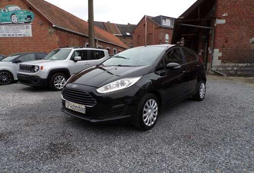 Ford 1.0i Trend **Distribution et gros services OK**