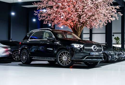 Mercedes-Benz AMG Line - 4 Matic - Pano - 21\