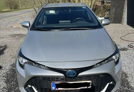 Toyota Hybrid 1.8 TOURING SPORTS HEV DYNAMIC e-CVT