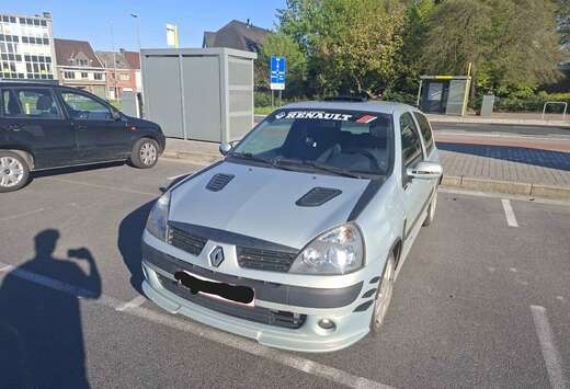 Renault Clio 1.2i 16v EXPORT nederlands /  Traduction ...