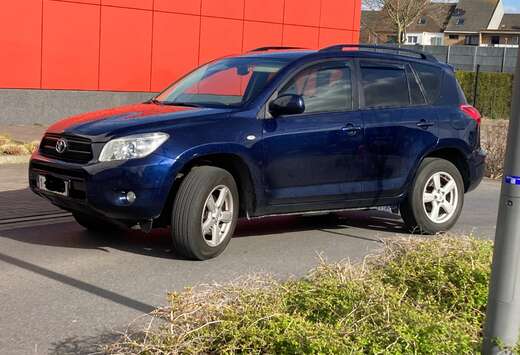 Toyota RAV4 2.0i VVT-i 16v 4x4 Exrcutive benzine