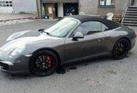 Porsche 911 Carrera S Cabriolet PDK