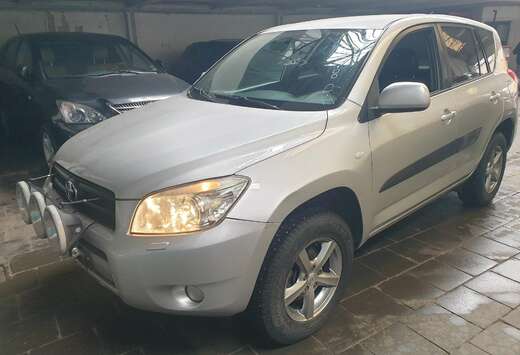 Toyota RAV4 2.0i VVT-i 16v VX