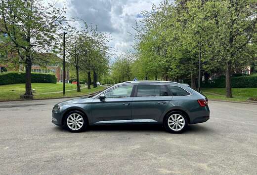 Skoda SW 1.6 CR TDi Ambition *** Pano - Camera - Navi ...