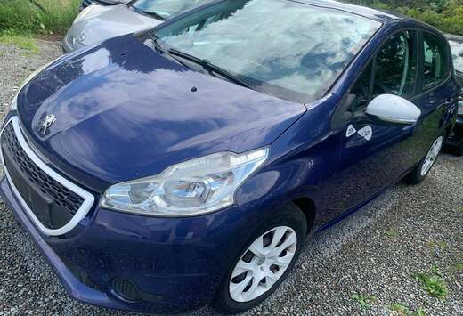 Peugeot 208 1.0i Like  problem motor