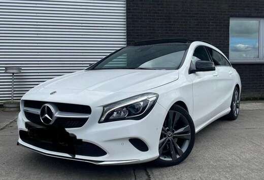 Mercedes-Benz Shooting Brake 7G-DCT AMG Line