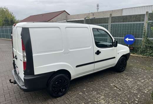 Fiat Cargo 1.9JTD gekeurd weinig kilometers