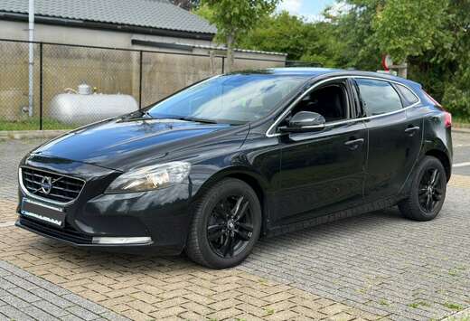 Volvo V40 1.6 D2 Bj12/2015 Pre Facelift 214.000km\'s  ...