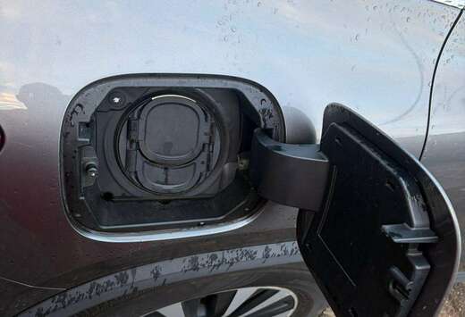 Mercedes-Benz GLA 250 e PHEV