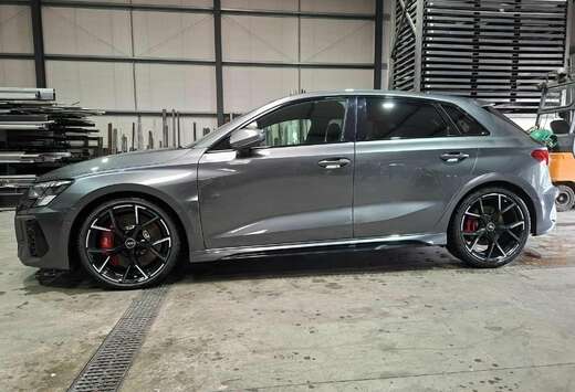 Audi RS3 Sportback 2.5 TFSI Quattro