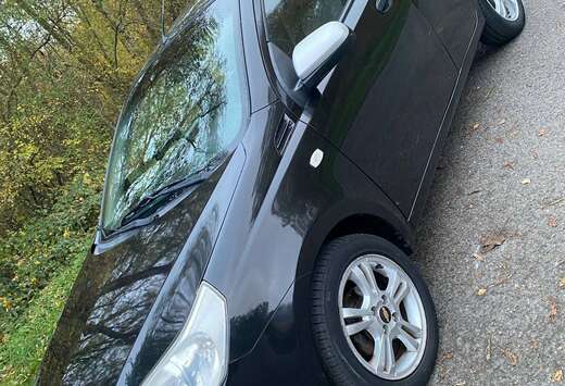 Chevrolet hatchback 1.4i LT