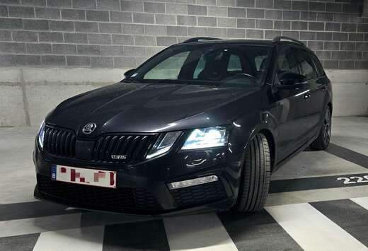 Skoda vRS 2.0 - Utilitaire 2 places