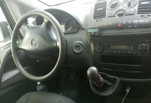 Mercedes-Benz 116 CDI Lang Mixto (LKW)