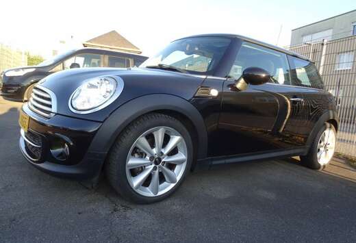 MINI 2.0 AUTOMATIQUE