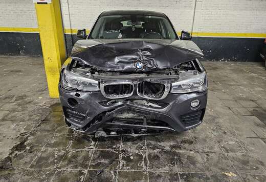BMW 2.0D AUT. GPS/CUIR/TOIT OUVRANT  ACCIDENTÉ