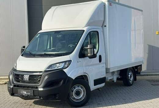 Fiat MEUBELBAK/CRUISE CONTROLE/CAMERA/NAVIGATIE