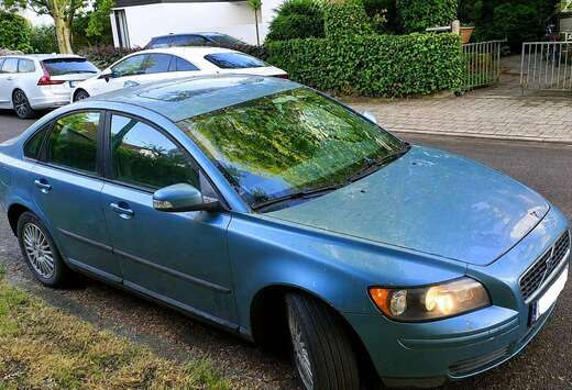 Volvo S40 2.0 Turbo - D Momentum