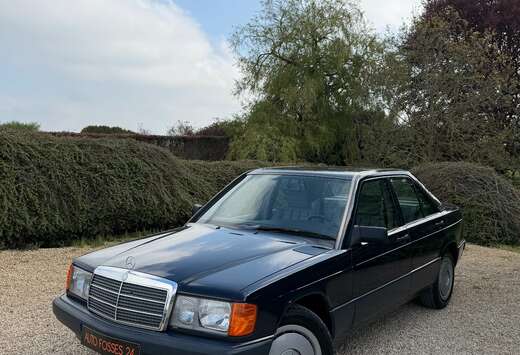 Mercedes-Benz D PREMIER PROPRIETAIRE + CARNET D\'ENTR ...