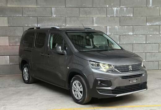 Peugeot Long BlueHDi **7 places**