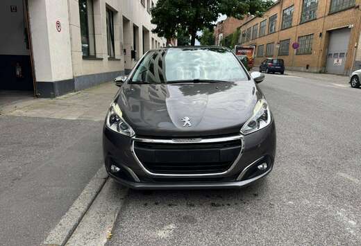 Peugeot  208 1.2i Style -2018 - GPS- GARANTIE - NEW