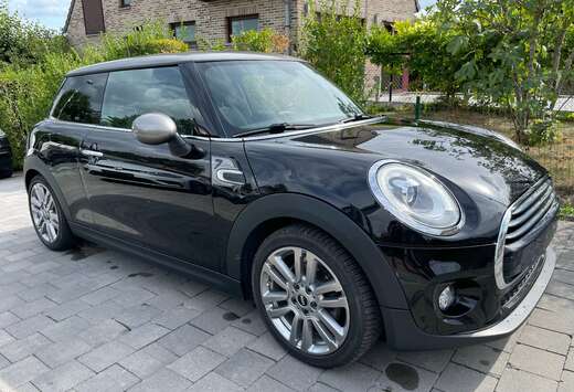 MINI Mini 1.5 D COOPER 7 AUTOMAAT / 1/2LEDER/PANO-DAK ...