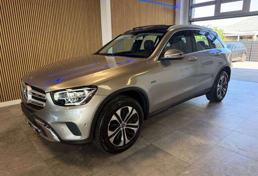 Mercedes-Benz GLC 300 e 4-Matic PHEV