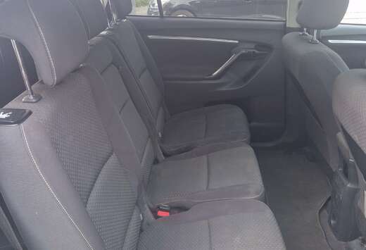 Toyota Verso 2.0 D-4D Skyview 7pl.